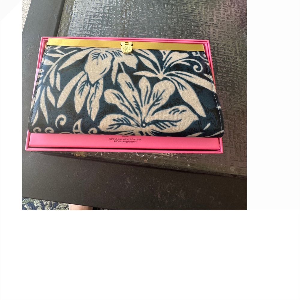 Patricia Nash Teal Floral‎ Leather Frame Wallet RFID 10 Card Slots NIB